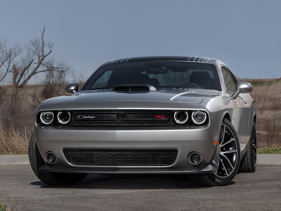  Dodge Challenger 392 Hemi Scat Pack Shaker 2015 года  (фото 45 из 51)